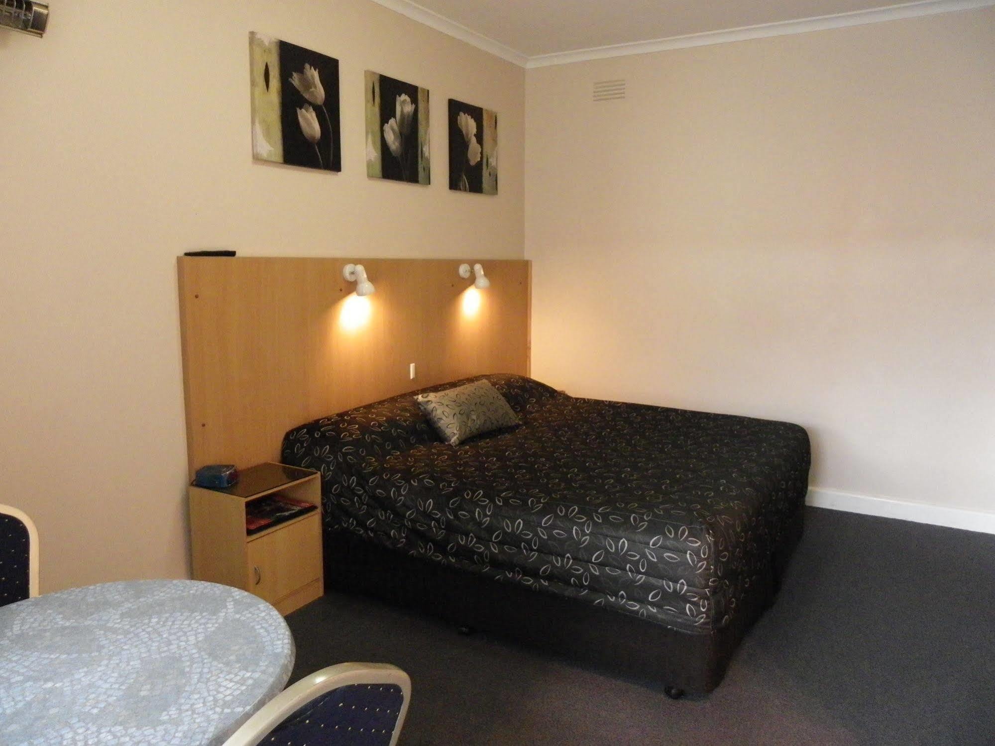 Clifton Motel Albury Extérieur photo